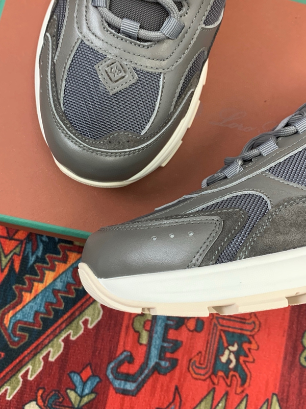 スーパーコピーブランド靴細部ディテール